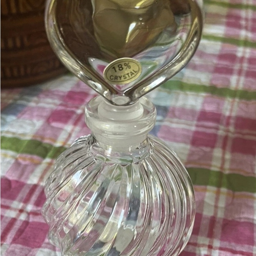 Elegant Crystal Glass Perfume Bottle and mini vase